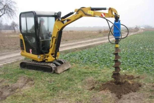 roboty wyburzeniowe koparką – kiedy są potrzebne i jak przebiegają w praktyce